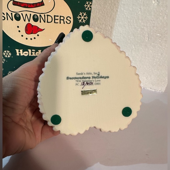Sarah’s Attic Snowonders Holidays Valentines Love #7836 Figurine In Box No Chips - Picture 8 of 12